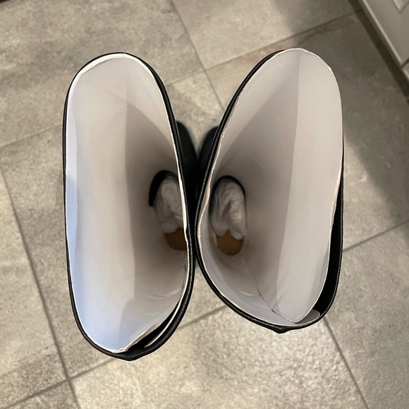 Tory Burch Brooke Slouchy 75mm Boots - Picture 12 of 13